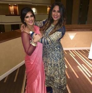 Meet your Posher, Sabrina